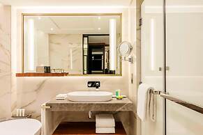 Le Meridien Dubai Hotel & Conference Centre