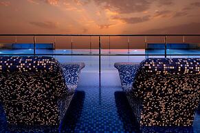 Le Meridien Dubai Hotel & Conference Centre