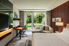 Le Meridien Dubai Hotel & Conference Centre