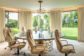 Le Meridien Dubai Hotel & Conference Centre