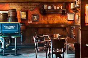 Le Meridien Dubai Hotel & Conference Centre