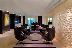 Le Meridien Dubai Hotel & Conference Centre