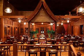 Le Meridien Dubai Hotel & Conference Centre