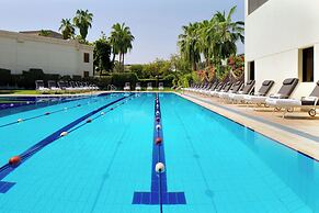 Le Meridien Dubai Hotel & Conference Centre