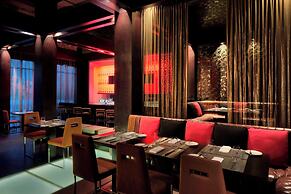 Le Meridien Dubai Hotel & Conference Centre