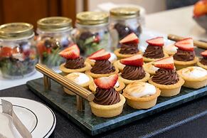 Protea Hotel by Marriott Johannesburg Balalaika Sandton