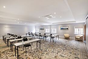 Protea Hotel by Marriott Johannesburg Balalaika Sandton