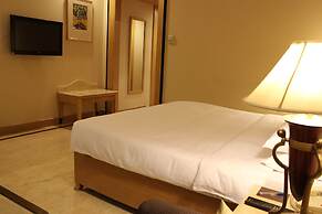 The Hans Hotel New Delhi