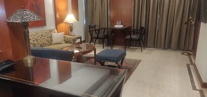 The Hans Hotel New Delhi
