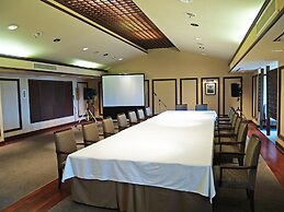 Okuma Private Beach & Resort