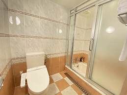 Okuma Private Beach & Resort