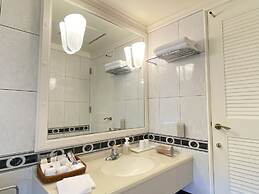 Okuma Private Beach & Resort