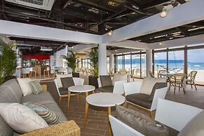 Okuma Private Beach & Resort