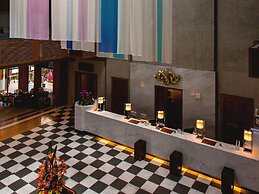 Okuma Private Beach & Resort