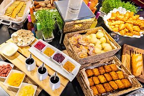 Okuma Private Beach & Resort