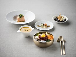 The Ambassador Seoul - A Pullman Hotel