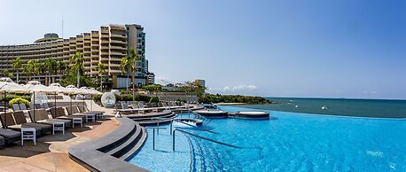 Royal Cliff Beach Hotel Pattaya