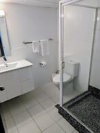 Hampton Villa Motel