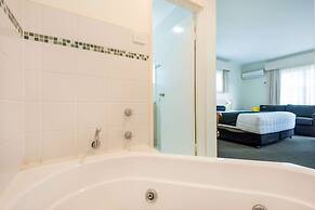 Comfort Inn All Seasons