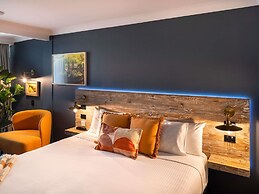 ibis Styles Orange