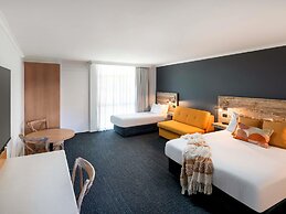 ibis Styles Orange