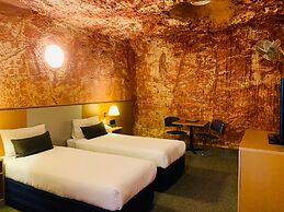 Desert Cave Hotel