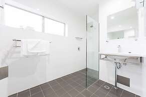 Forrest Hotel and Apartments