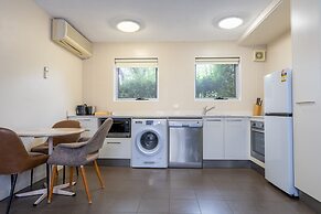 Forrest Hotel and Apartments