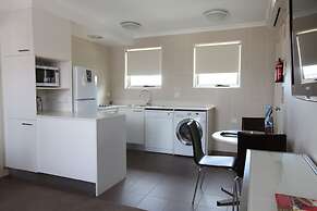 Forrest Hotel and Apartments