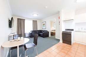 Forrest Hotel and Apartments