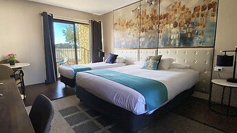 Mariners on the Waterfront