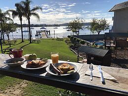 Mariners on the Waterfront