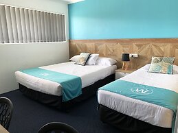 Mariners on the Waterfront