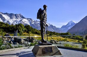 The Hermitage Hotel Mount Cook