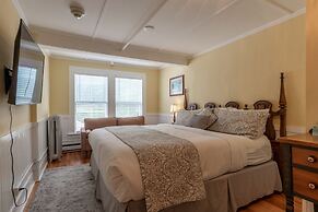 Cranmore Mountain Lodge Bed & Breakfast