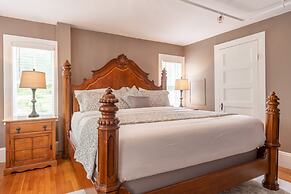 Cranmore Mountain Lodge Bed & Breakfast