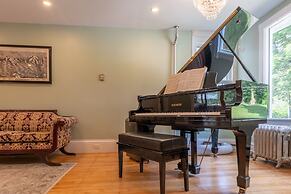 Cranmore Mountain Lodge Bed & Breakfast