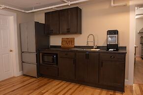 Cranmore Mountain Lodge Bed & Breakfast