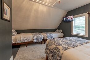 Cranmore Mountain Lodge Bed & Breakfast