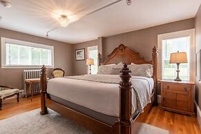 Cranmore Mountain Lodge Bed & Breakfast