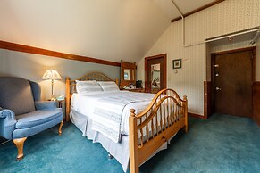 Cranmore Mountain Lodge Bed & Breakfast