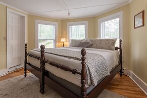 Cranmore Mountain Lodge Bed & Breakfast