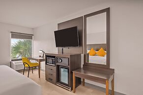 B&B Hotel Miami Airport
