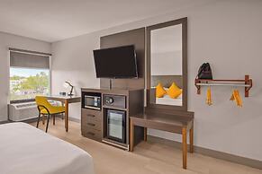 B&B Hotel Miami Airport