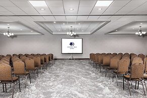 DoubleTree by Hilton Greensboro Airport