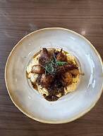 DoubleTree by Hilton Greensboro Airport