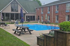 Quality Inn Dublin I-81