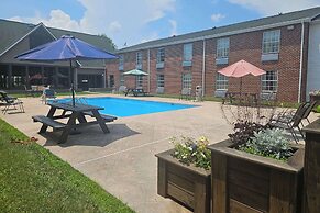 Quality Inn Dublin I-81