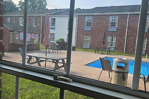 Quality Inn Dublin I-81