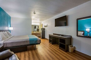 Motel 6 Freeport, TX